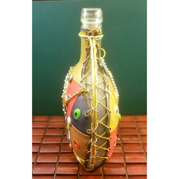 Vintage Mid Century Handmade Leather Wrapped Spanish Whisky Bottle Decanter - Picture 5 of 7